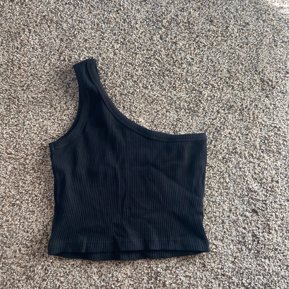 shein one shoulder black crop top